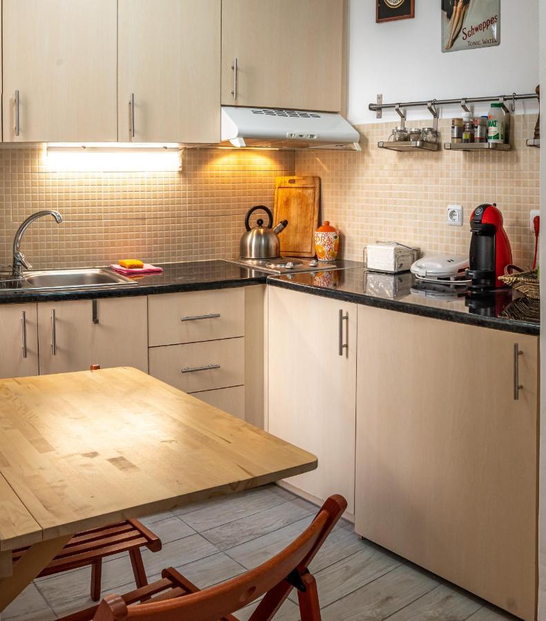 Great 35 Sq M Studio On 1St Floor In Bohemian Psyri In Athens' Historic Center-In Vivo Apartments Экстерьер фото